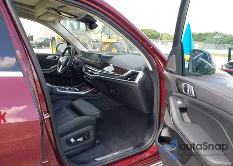 2026 BMW X7 xDrive40I from USA, damaged, VIN 5UX23EM03T9068525